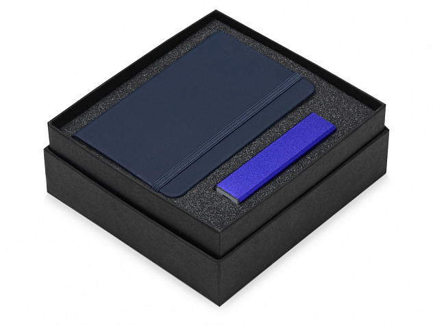Подарочный набор To go с блокнотом А6 и зарядным устройством с логотипом в Самаре заказать по выгодной цене в кибермаркете AvroraStore