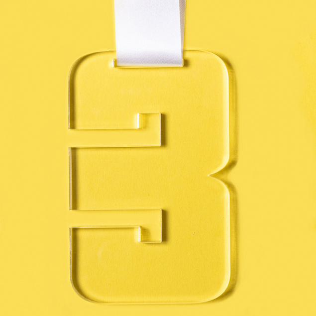 Медаль THIRD PLACE в подарочной упаковке, 65х100х5 мм, акрил с логотипом в Самаре заказать по выгодной цене в кибермаркете AvroraStore