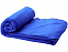 Плед Huggy в чехле, ярко-синий с логотипом в Самаре заказать по выгодной цене в кибермаркете AvroraStore