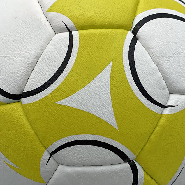 Футбольный мяч Arrow, желтый с логотипом в Самаре заказать по выгодной цене в кибермаркете AvroraStore