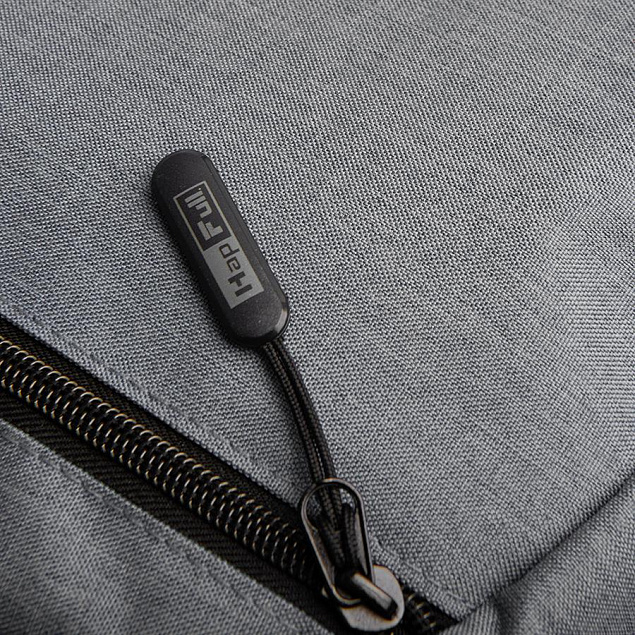 Рюкзак PULL, серый/чёрный, 45 x 28 x 11 см, 100% полиэстер 300D+600D с логотипом в Самаре заказать по выгодной цене в кибермаркете AvroraStore