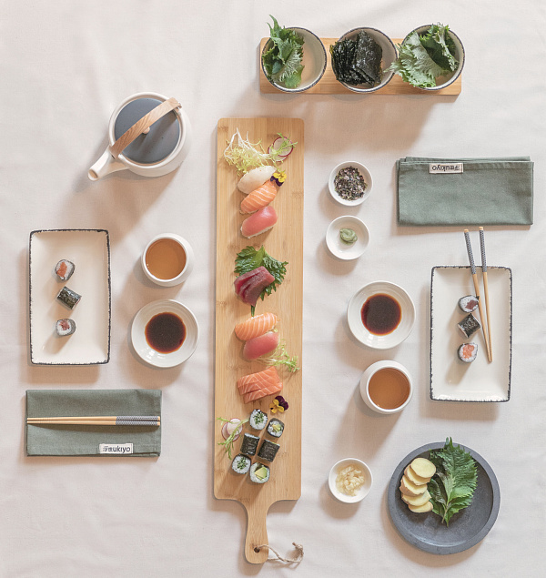 Набор для сервировки Ukiyo из 3 предметов с бамбуковым подносом с логотипом в Самаре заказать по выгодной цене в кибермаркете AvroraStore