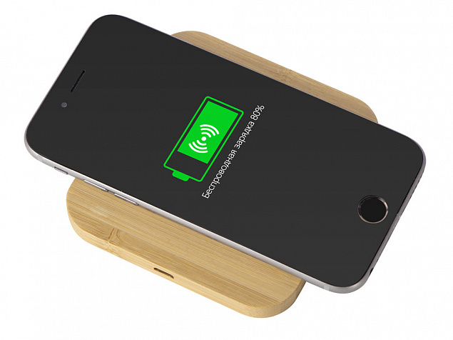 USB-хаб с беспроводной зарядкой из бамбука «Plato», 5 Вт с логотипом в Самаре заказать по выгодной цене в кибермаркете AvroraStore