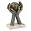 Скульптура "Мир в твоих руках" с логотипом в Самаре заказать по выгодной цене в кибермаркете AvroraStore