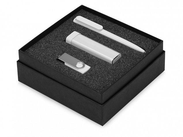 Подарочный набор On-the-go с флешкой, ручкой и зарядным устройством с логотипом в Самаре заказать по выгодной цене в кибермаркете AvroraStore