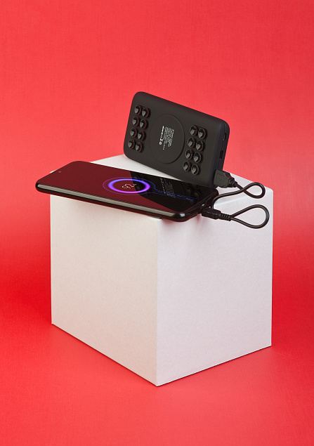 Беспроводное зарядное устройство "Ten SOFTTOUCH", 10000 mAh с логотипом в Самаре заказать по выгодной цене в кибермаркете AvroraStore
