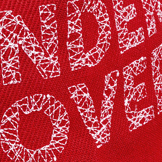 Бейсболка с вышивкой Undercover, красная с логотипом в Самаре заказать по выгодной цене в кибермаркете AvroraStore