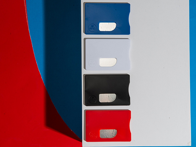 Защитный RFID чехол для кредитной карты «Arnox» с логотипом в Самаре заказать по выгодной цене в кибермаркете AvroraStore