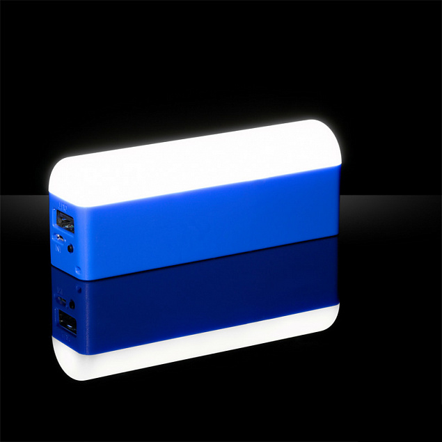 Зарядное устройство с лампой "Светлячок" 2600 mAh, синий с логотипом в Самаре заказать по выгодной цене в кибермаркете AvroraStore